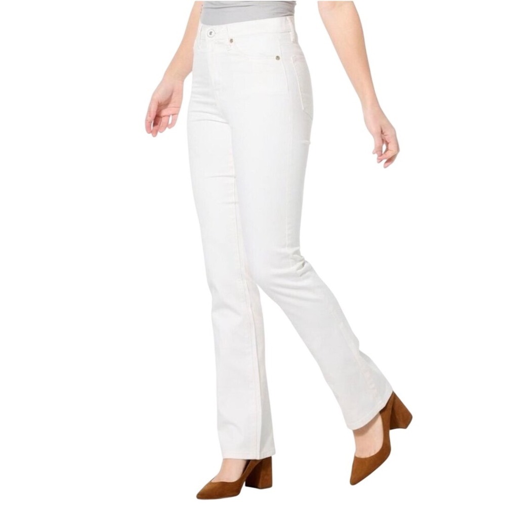 NWT DG2‎ Soft and Sleek Denim Baby Bootcut White Jeans Size 10 Y2K Coastal Boho